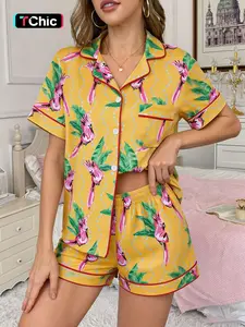 2-piece set of women's lemon yellow bottom with wave pattern, leaf parrot print, short sleeved shorts, soft and comfortable fabric top, small pocket collar design, elastic waistband, home daily casual women's sleepwear set