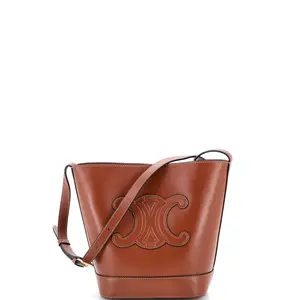 Pre-owned Celine material Bucket Bags Cuir Triomphe Bucket Bag Leather Small by Rebag