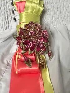 Double luxury tie with brooch