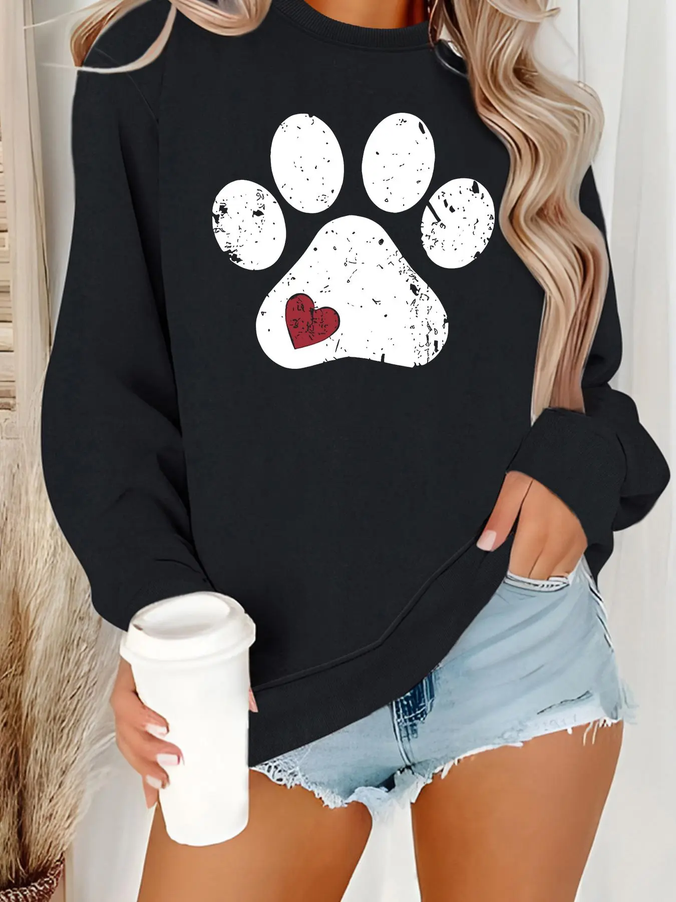 Women's Paw & Heart Print Round Neck Fitted Sweatshirt, Casual Long Sleeve Aesthetic Graphic Pullover for Daily Wear, Ladies Fall & Winter Clothes, Hoodie, Tops