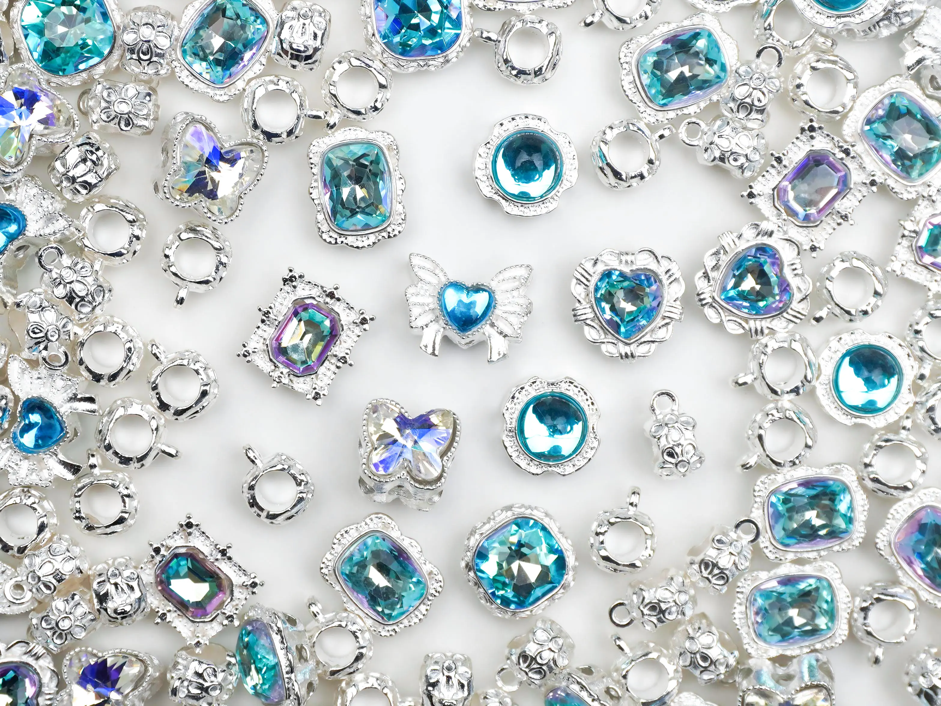 (Exc1usive) The TREASURE-Glazed Water-Zircon Gemstone Accessories