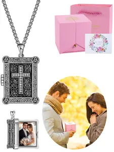 Musei Cross photo locket necklace, opens to hold small photos, comes with a rose gift box, suitable as a gift for loved ones, family, and friends