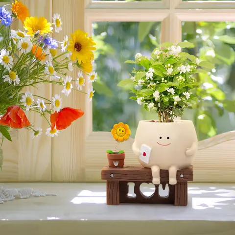 Summer Sale Cute Cartoon With a Smile Small Flower Bench, Succulent Flowerpot, Excellent Indoor Decoration, Unique Home/Office Flowerpot, Perfect Gift for Plant Enthusiasts