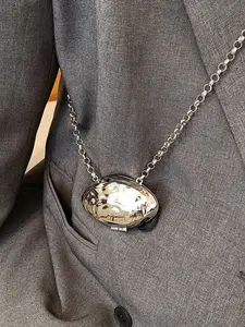 Metal Mini Shell Clutch Purse, Women's Evening Bag, New Chain Oval Crossbody, Unique Design Shoulder Handbag, All Seasons