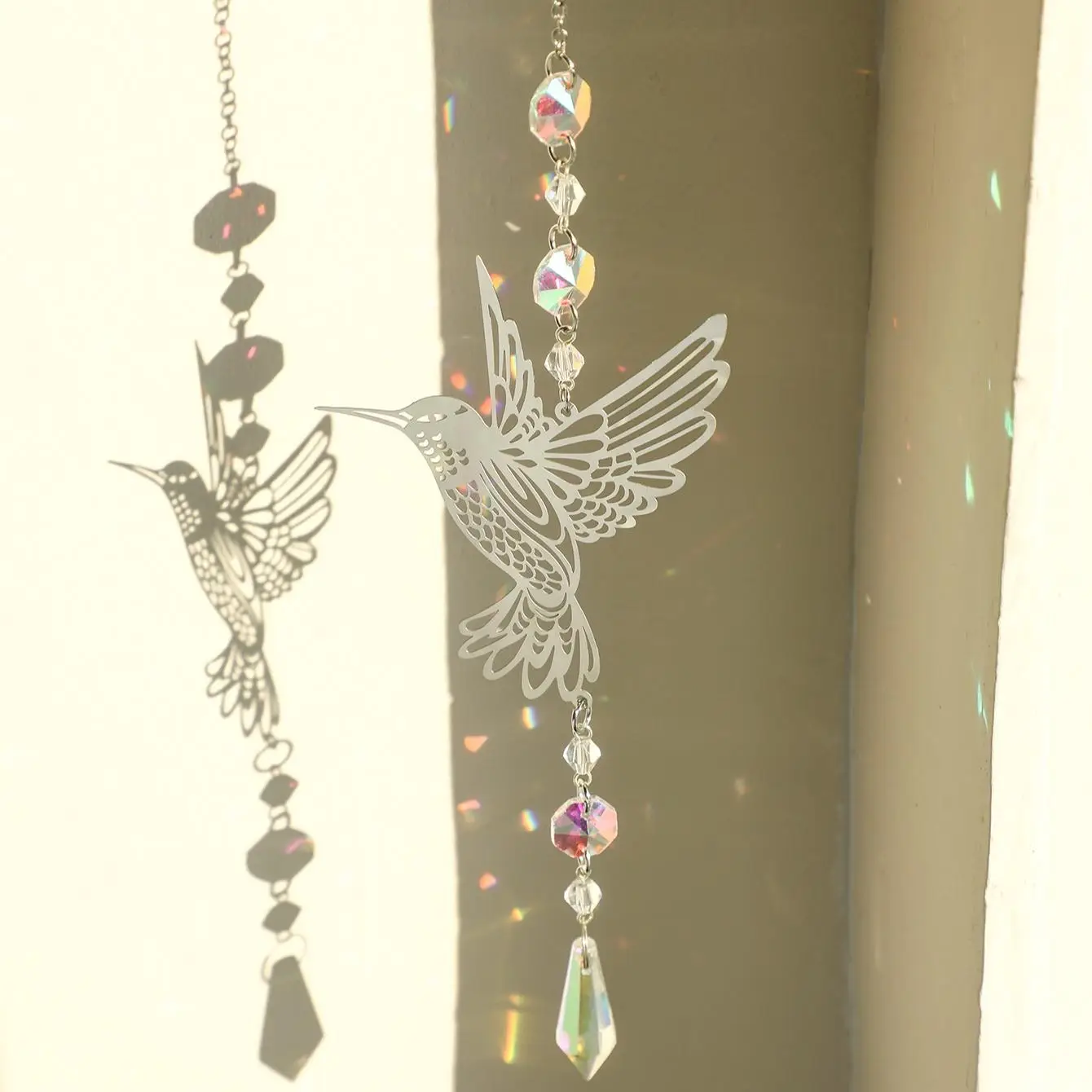 Hollow Out Bird Design Hanging Decor, Suncatcher Ornaments, Hanging Window Decor for Home Garden, Hummingbird Prism Suncatchers, Gifts for Women Girls