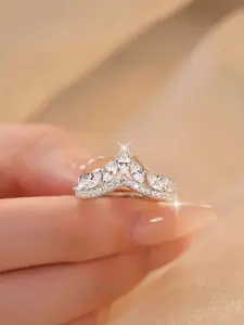 S925 Sterling Silver Elegant V Shaped Artificial Zircon Ring, Fashion Accessories for Women & Girls, Trendy All-match & Exquisite Jewelry for Birthday Gift