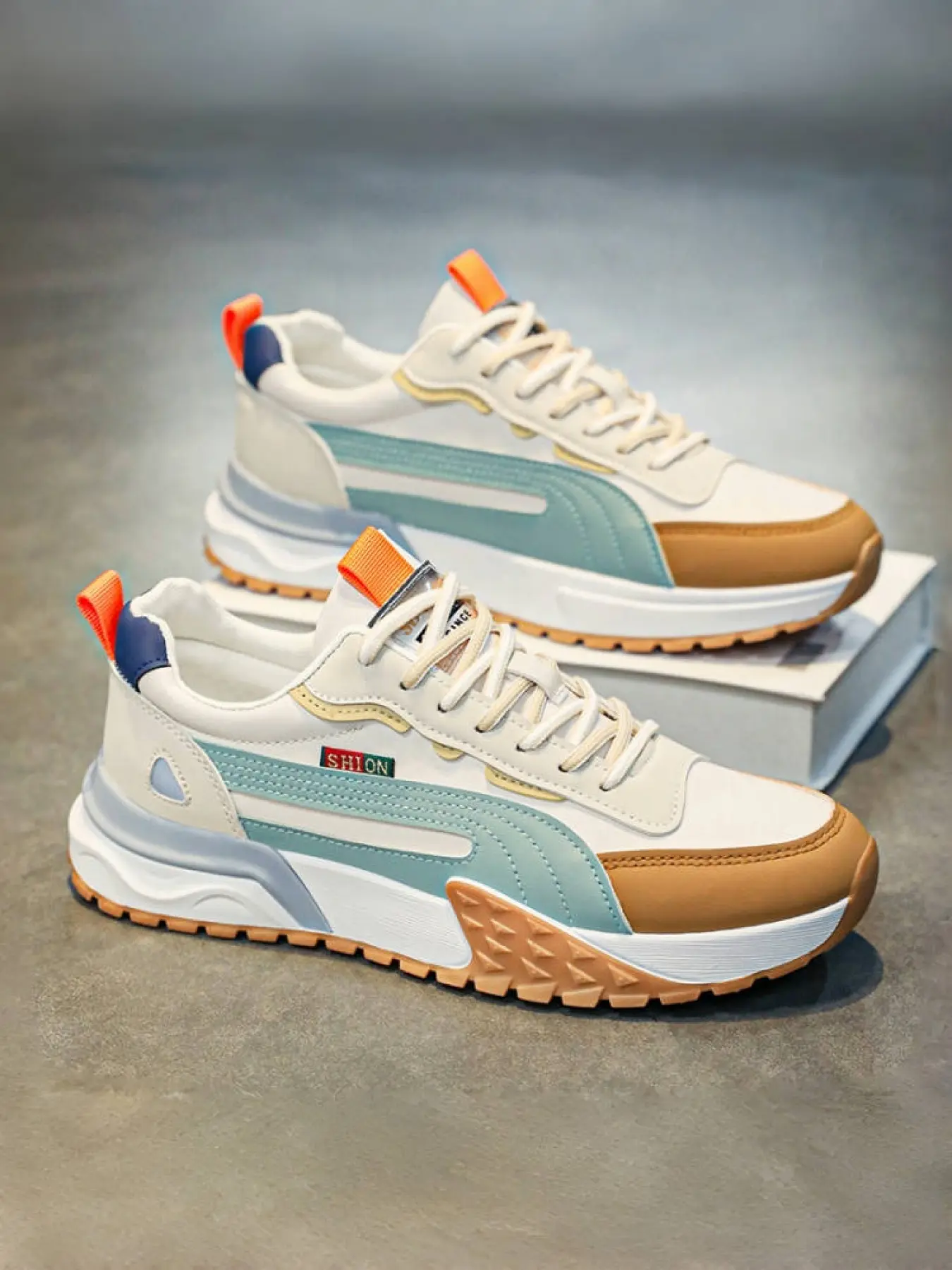 1 Pair Multi-color Trendy Sports Shoes - Comfortable Upper + Elastic Outsole, Two Colors Available, For Daily Wear & Trendy Styling, Comfortable & Versatile