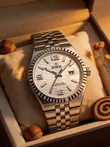 Luxury Men's Quartz Watch, Classic Log Design, Luminous Dial, Dog Tooth Bezel & Stainless Steel Band, Waterproof, Business Essential