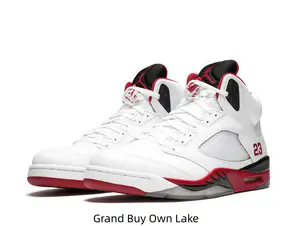 The Fire Red of the mids just hit different. A true grail
