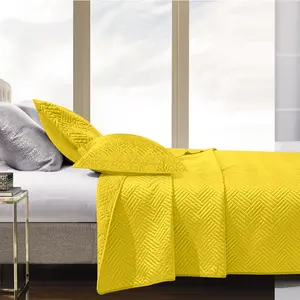 NTBAY Silk Satin Quilt Set, Geometric Pattern Bedspread Luxury Quilted Coverlet Set for All Seasons