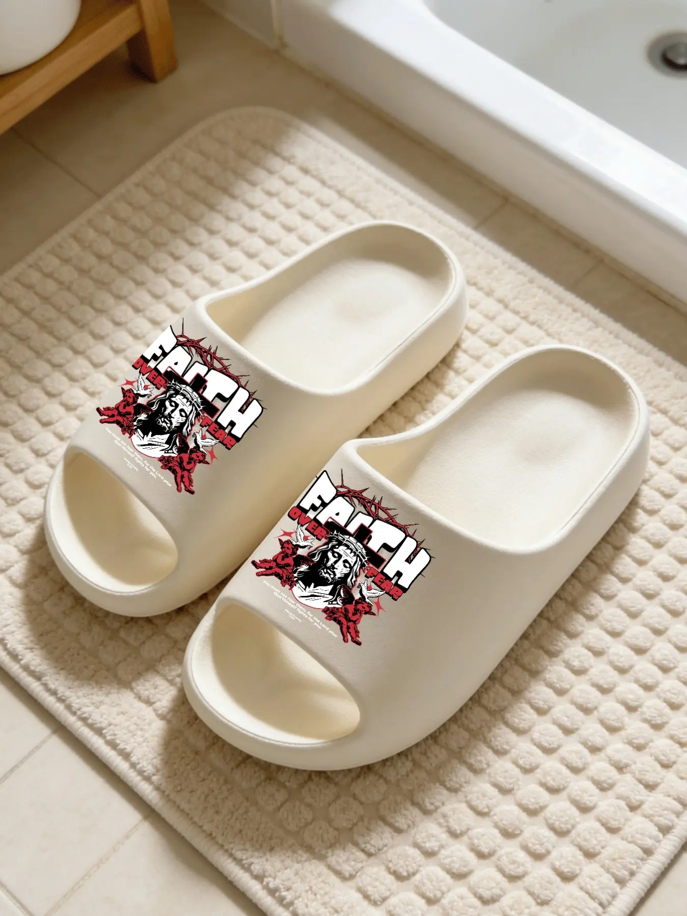 Jesus Print Fashion Slippers, American Vintage Style, Thick Sole Soft Bottom, Couples Home Outdoor Use, Asymmetrical Design, Eva Material