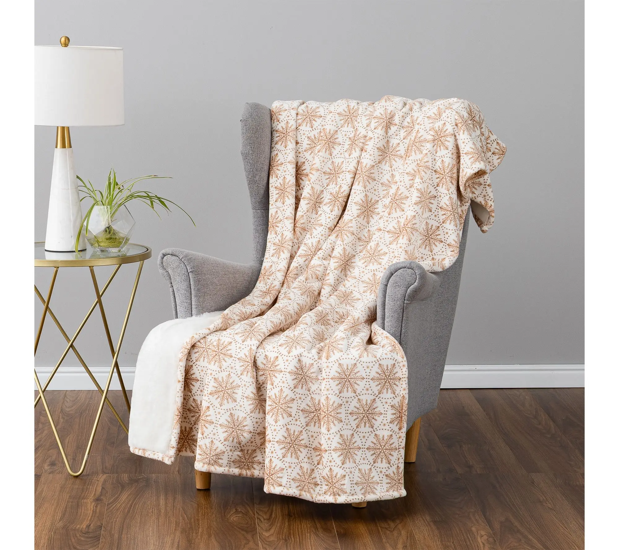 Berkshire Holiday Print Shiny Velvetsoft / Grace Fur Throw