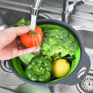 Foldable Colander Green, Collapsible Fruit Vegetable Strainer Basket with Holes, Fast Draining Kitchen Wash Basin for Rinsing Berries Salad – For Home Kitchen Daily Use