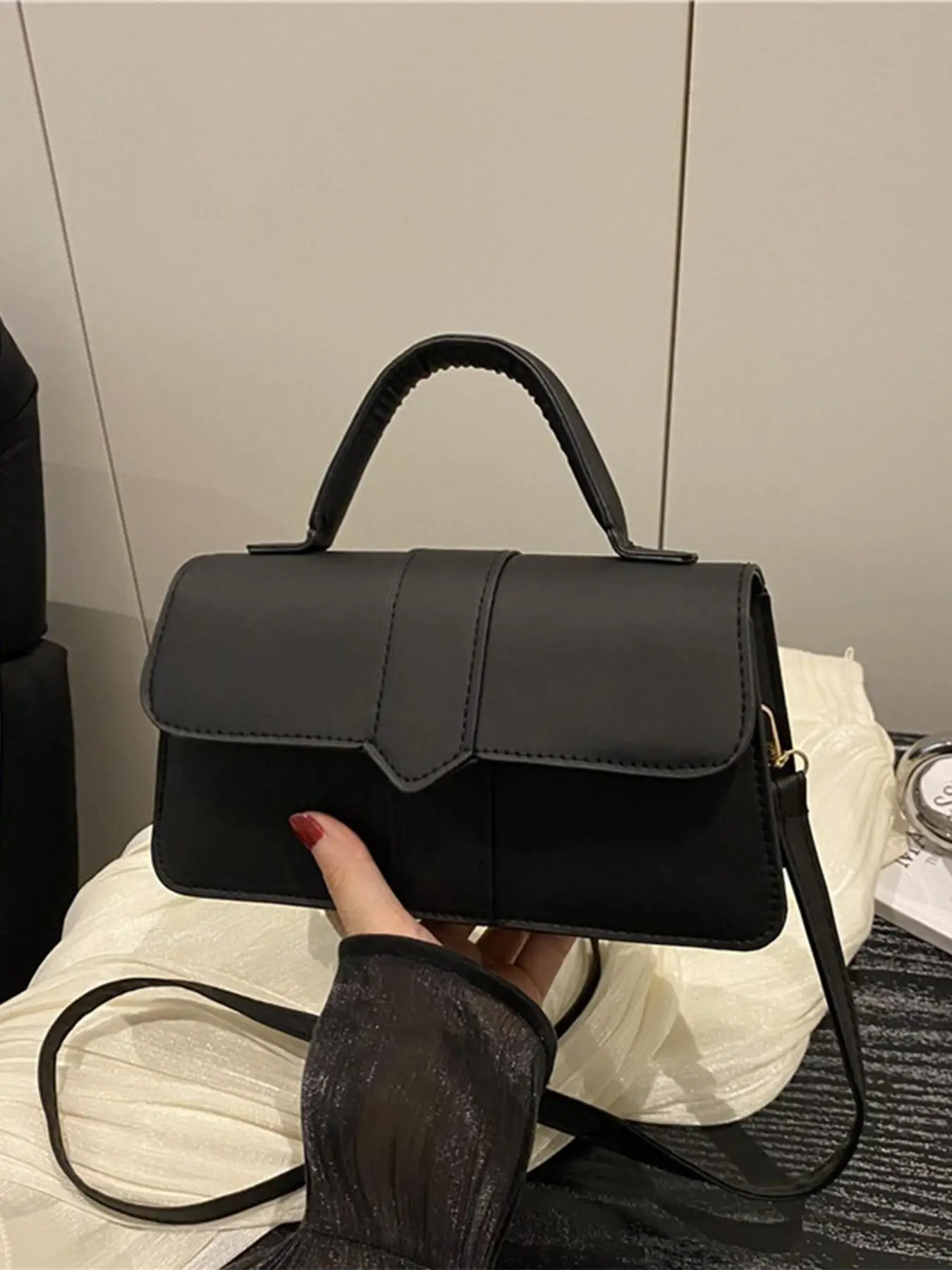 Solid Color Casual Crossbody Shoulder Bag, Zipper Closure, Easy Access, Simple Design, Perfect for All Seasons & Festivals