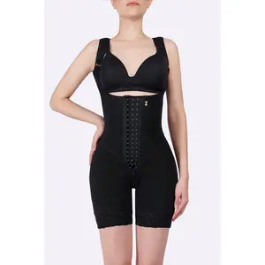 Hourglass Full Body