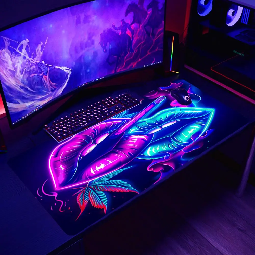 Reactive Lip Pattern Mouse Pad, 1 Count Large Gaming E-sports Computer Thickened Fluorescent Mouse Pad, Washable Non-slip Mouse Pad for Office Home