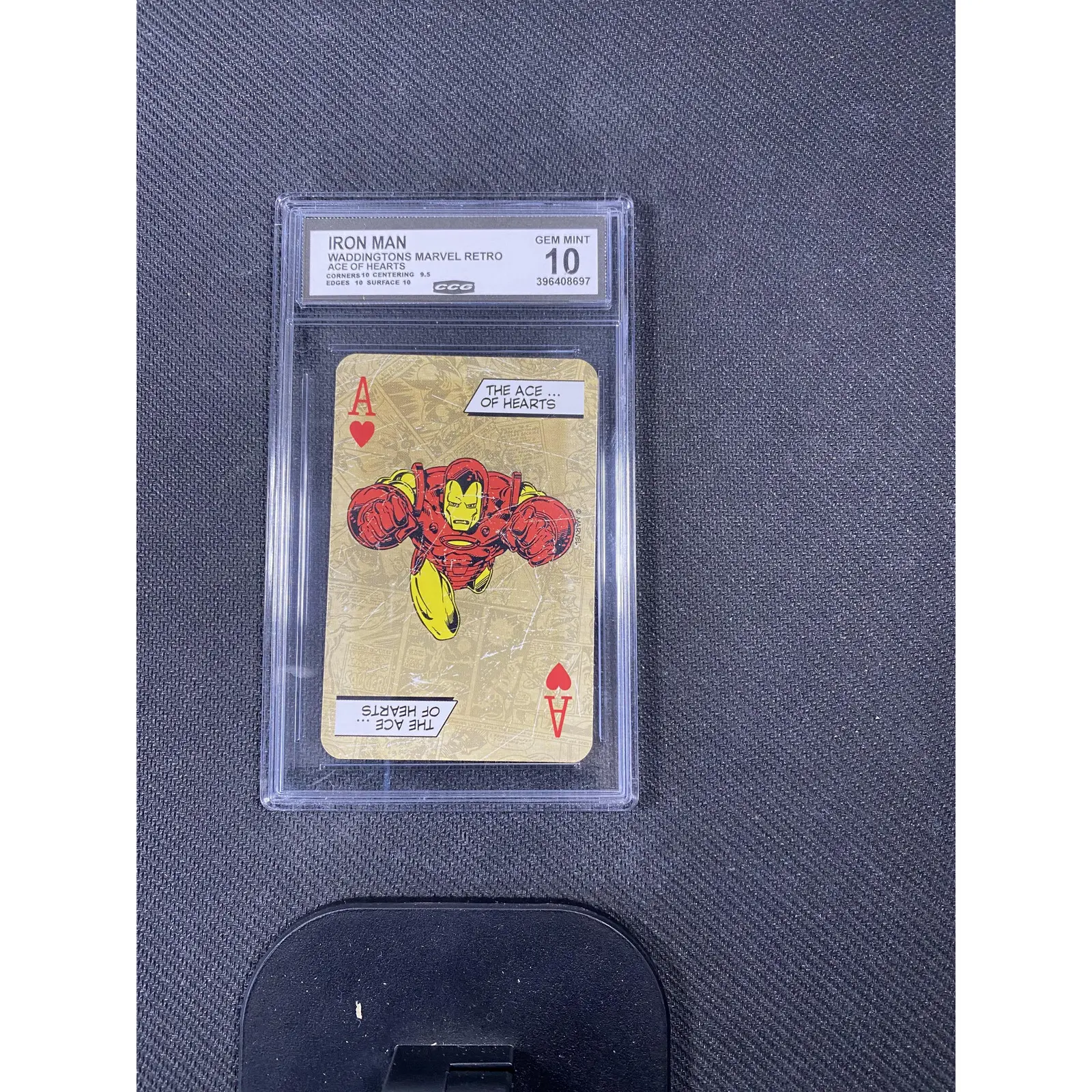 Iron Man 2009 Waddingtons Marvel Retro CCG 10 RC