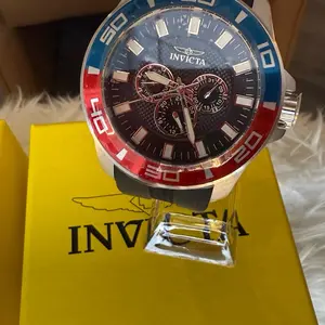 Invicta Pro Diver 50mm Watch with Black Band and Elegant Design