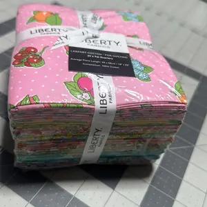 20 Fat quarters pre-cuts land be cotton for quilting by Liberty
