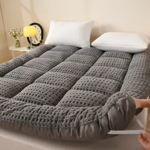 1pc Pure Color Plaid Jacquard Flannel Thick High Quality Mattress, Milk Velvet Fabric, Foldable, Soft Comfort, Suitable for Bedroom