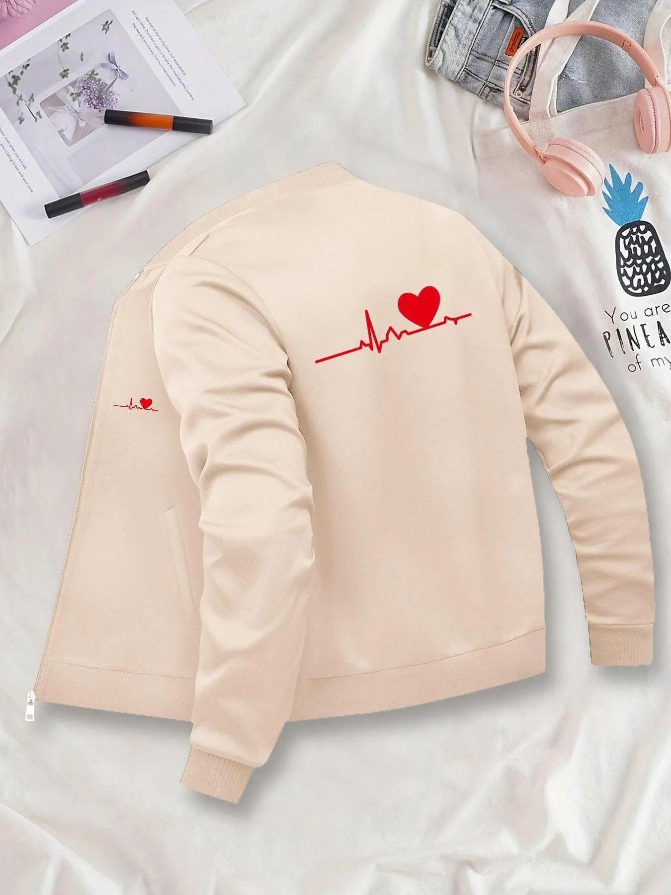 Women's Graphic Heart Print Jacket, Casual Fitted Zipper Knit Cardigan, Fall Winter Layering Outerwear, Fashionable Ladies Coat
