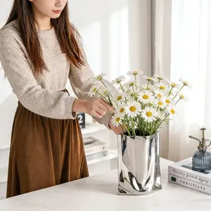 Modern Ceramic Pleated Electroplating Vase Hydroponics Flowers Dried Flowers Living Room Decoration Creative Home Decoration