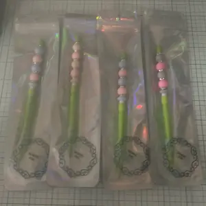 Beaded mechanical pencil