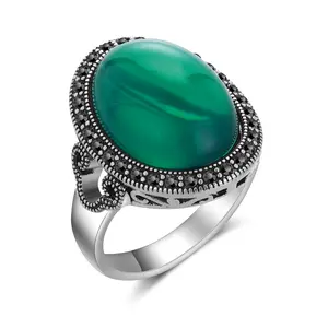 Aprilery Antique Style Oval Emerald Color Ring, Sophisticated Dark Green Stone Statement Jewelry with Shimmering Black Accents, Elegant Victorian Inspired Filigree Design Band for Ladies