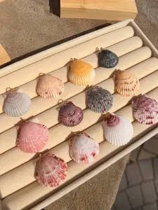 Coastal Calico 2: Scallop Shell Necklace