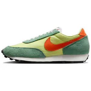 Nike Daybreak Low-Top Casual Running Shoes for Men and Women - Comfortable, Durable, and Breathable in Green Trending Shoes, House White Official Shoes to Get / Maison Mihara