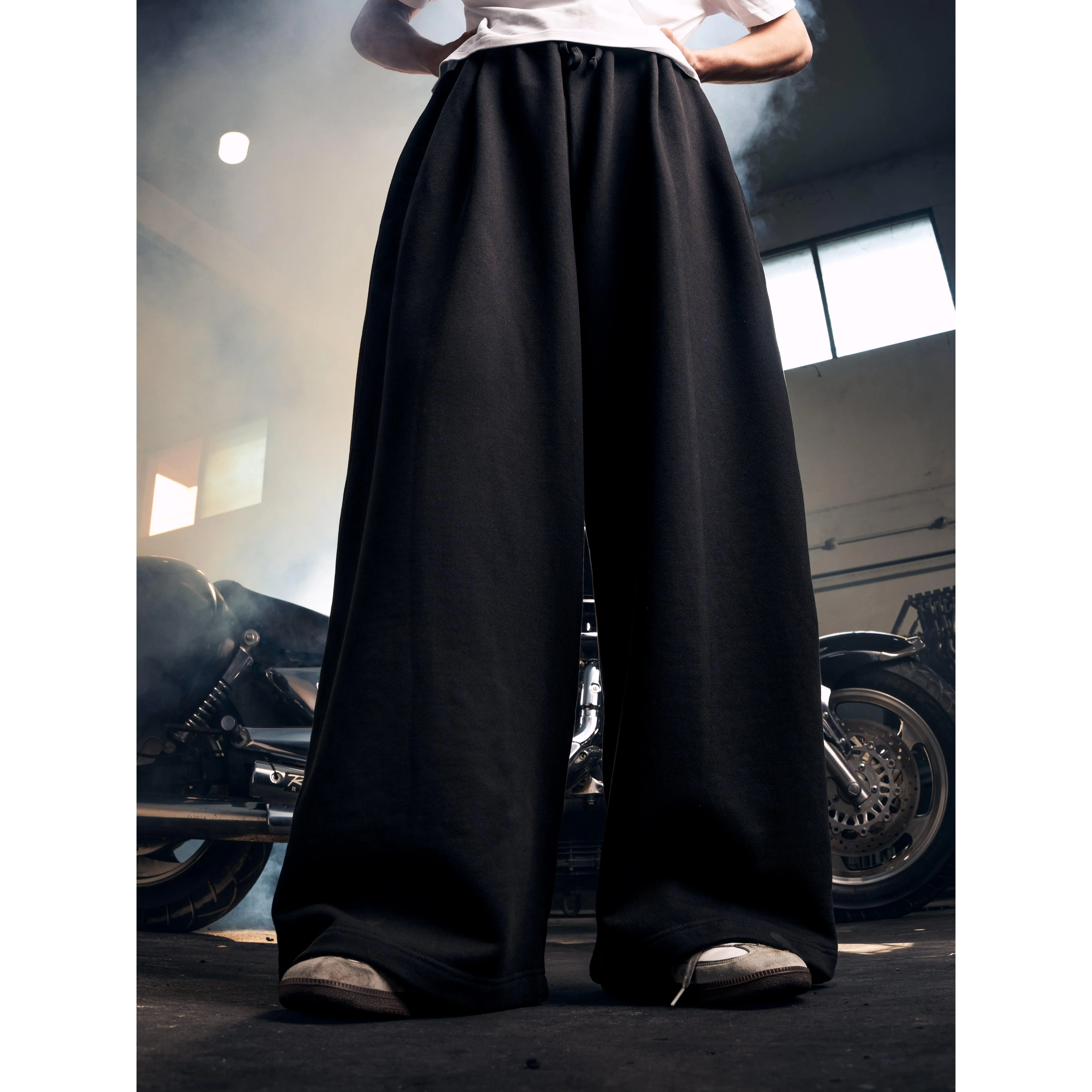 Y33 Designer Pleated Organic Sweatpants — 520GSM, Baggy Oversized, Black