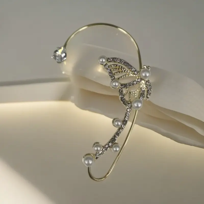 Zircon Pearl Butterfly Ear Hanging Gold