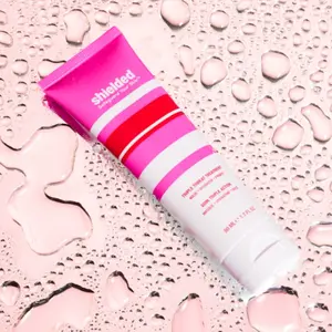 Shielded Triple Threat Treatment 3-in-1 Hydrating Face Mask Moisturizer & Makeup Primer Energizes Skin Moisturizing Hydrate