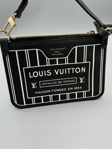 Pre-owned Louis Vuitton Calfskin Leather Mini Bags Neverfull Inside Out Pouch Grained Modern Twist & Natural Luxurious Feel