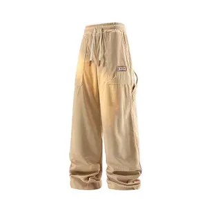 Kain yang anti-kedut, pelbagai warna, kalis angin, hangat, selesa, bernafas, dan tahan lasak.Seluar lelaki saiz besar yang trendi dan bergaya dengan potongan longgar. cold  weather  outfits