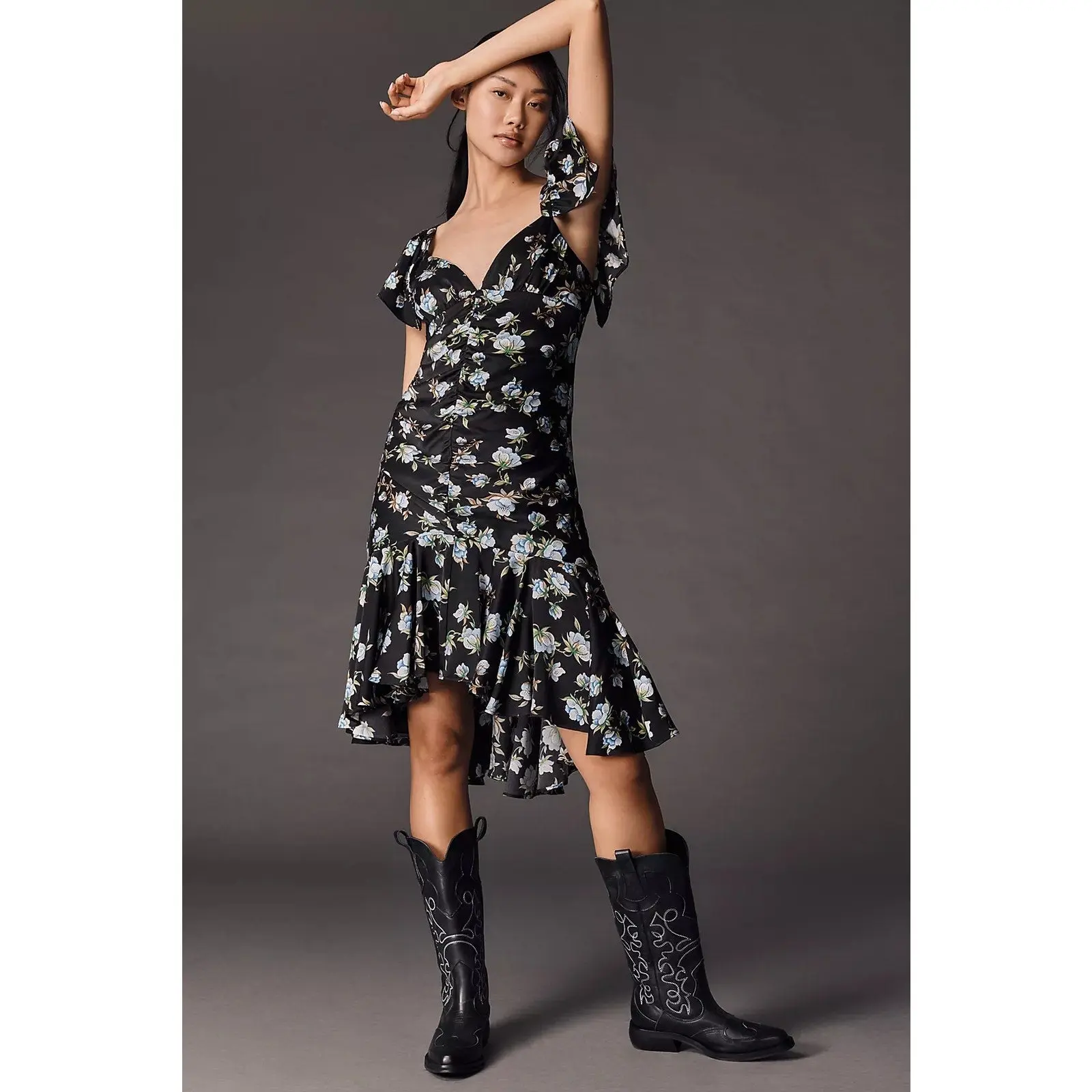 Anthropologie Sweetheart Ruched Drop-Waist Dress $188 MEDIUM Black Floral -  TikTok Shop