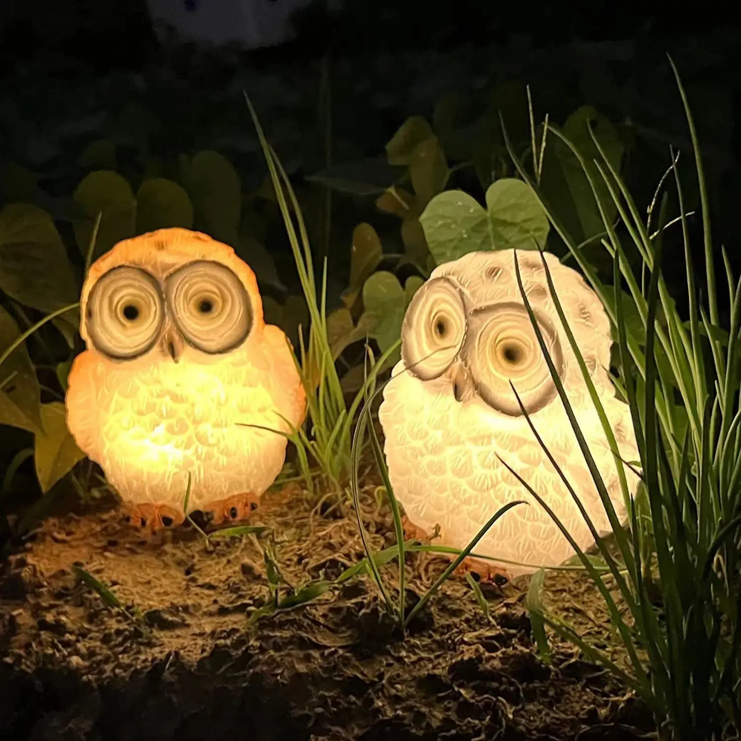 Graduation or Father's Day Gift – Warm White LED Owl Outdoor Light, Resin Statue for Garden Patio Pathway, Decorative Night Lamp for Lawn & Yard, Cozy Present for Father/Mom or Women/Men, Woodland Glow Decor