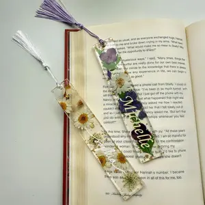 Pressed Flower Bookmark for Women, Custom Resin Bookmark, Personalized Bookmark, Floral Bookmark with Name, Mothers Day Gift Idea, Book Mark