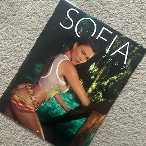 Sofía Vergara 2002 Calendar Rare Brand New Edition High-Quality Image Ideal for Home Decor and Collectors Fans