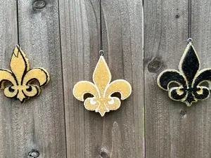 Fleur de lis Freshie