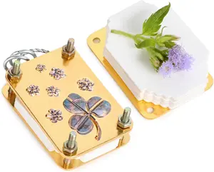 Micro Flower Press Keychain, Miniature Flowers Press Kit, Metal Pocket Flower Pressing, DIY Pressed Flowers Plant Preservation Kit for Arts and Crafts Lovers, Plant Lover Gifts