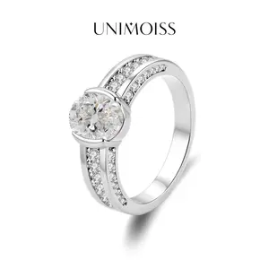 UniMoiss Moissanite Waterproof 1.5ct Fortune Glow Oval Ring Silver-Plated Wedding Engagement Anniversary Valentine's Day Romantic Elegant Gift Daily Wear for Women