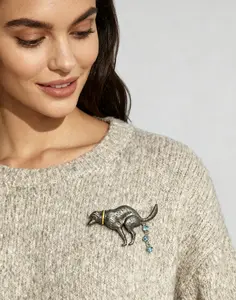 Satirical small accessory, puppy poop diamond, home decor brooch pendant, charming metal material ornament, with safety pin, hanging jewelry, festive gift, limited time