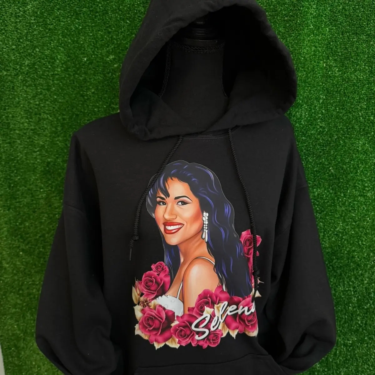 Selena Hoodie UNISEX sizing
