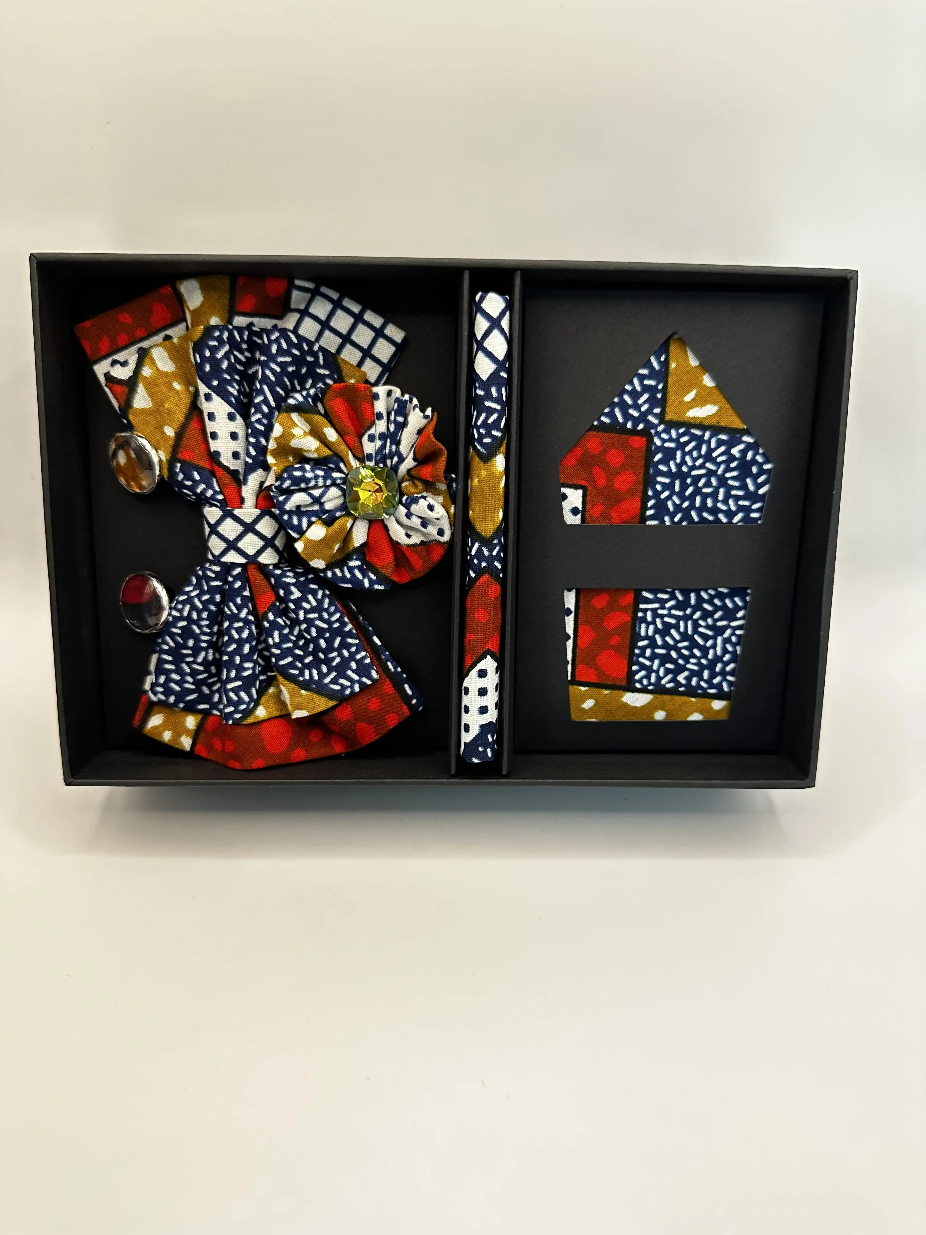 ZXB Men’s Gift Box - Tie, Bow Tie, Lapel Pin, Pocket Square, Cufflinks - 100% Cotton Material Ankara Print