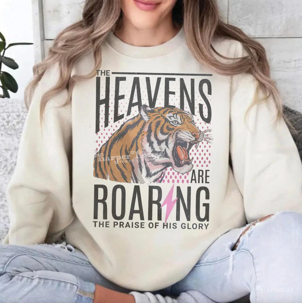 The Heavens are Roaring Sweatshirt, Christian T-Shirt for Women, Bible Verse Gift, 90s Aesthetic Clothing 80s Graphic Tees, Jesus Shirts, Faith Hoodie
