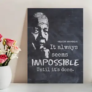 1 Piece Nelson Mandela Inspirational Canvas Wall Art - Black and White Design with Wooden Frame Decoration, Suitable for Living Room, Bedroom, Office or Bar, 12inchx16inch Two-Dimensional Graphic Wall Decoration, Perfect Room Decoration, Modern Home Decor