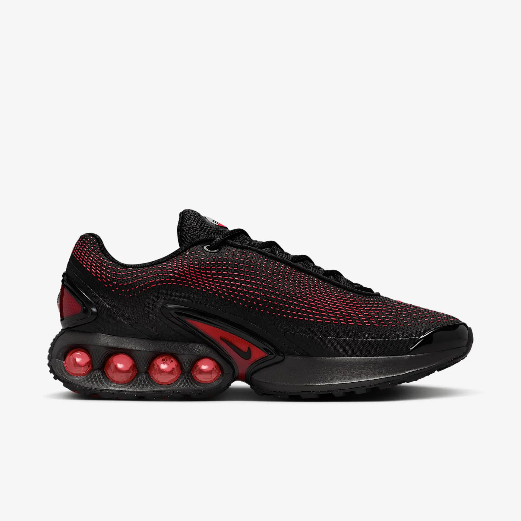 Nike Mens Air Max Dn Essential Sneakers