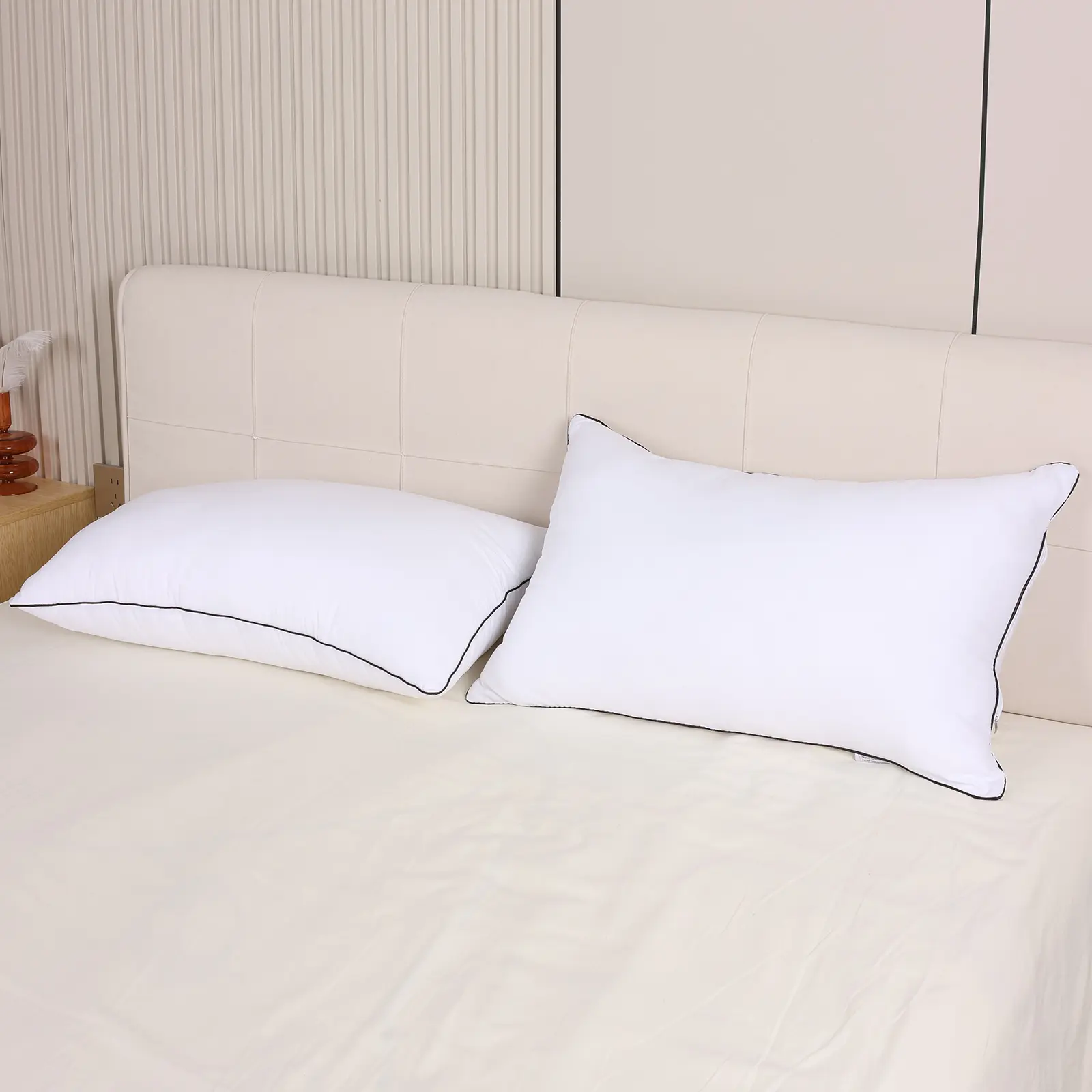 UFIST Bed Pillows Set of 2, Standard Size Sleeping Pillow for Side Back Stomach Sleepers, Hypoallergenic Pillow, Hotel Quality Everyday Essential