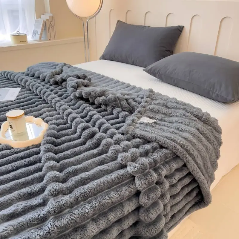 Jeffans Fleece Throw Blanket, Stripe Texture Fluffy Blanket, Super Soft Blanket, Lightweight Blanket for Couch, Sofa, Bed, Living Room, Office, Dorm,Home Decor, All Seasons, Decorative, Gift Idea